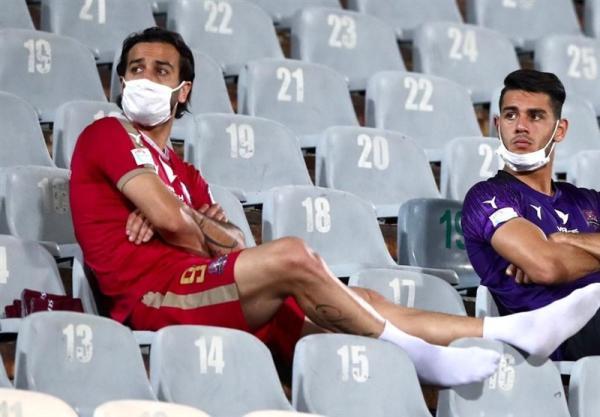 حاشیه دیدار پرسپولیس ، هوادار، ناظر بازی خطاب به عنایتی: حاشیه ملاقات پرسپولیس ، طرفدار، ناظر بازی خطاب به عنایتی: تا آخر مسابقه نمی توانید از باقری بهره ببرید