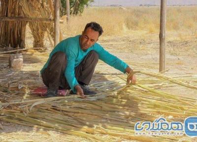 بوریا بافی زرقان یکی از قدیمی ترین صنایع دستی است