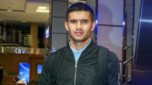 آمانوف وارد تهران شد آمانوف وارد تهران شد