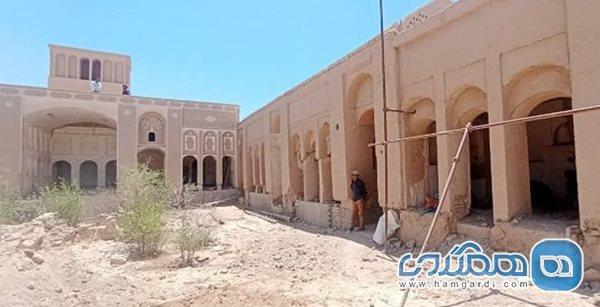 مرمت خانه قاجاری اسماعیل خانی در ابرکوه بازسازی خانه قاجاری اسماعیل خانی در ابرکوه
